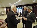 日本名古屋市議會議長藤澤忠將訪問團雙方交換名片